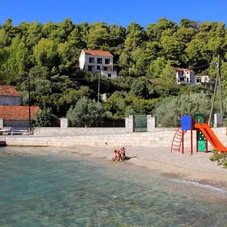 Apartments By The Sea Brna, Korcula - 9162 Apartman Smokvica (Korcula)