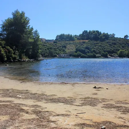 Apartments By The Sea Brna, Korcula - 9162 Apartment *