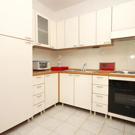 Apartments By The Sea Brna, Korcula - 9162 Apartment
