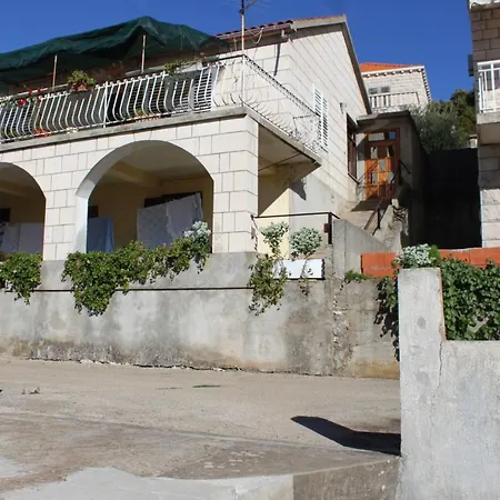 By The Sea Brna, Korcula - 9162 * Smokvica