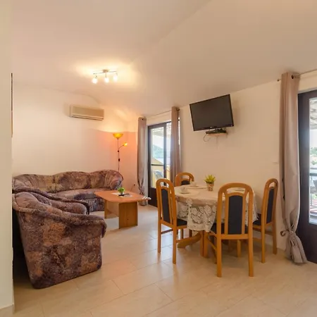 Apartments By The Sea Brna, Korcula - 9162 Smokvica (Korcula)