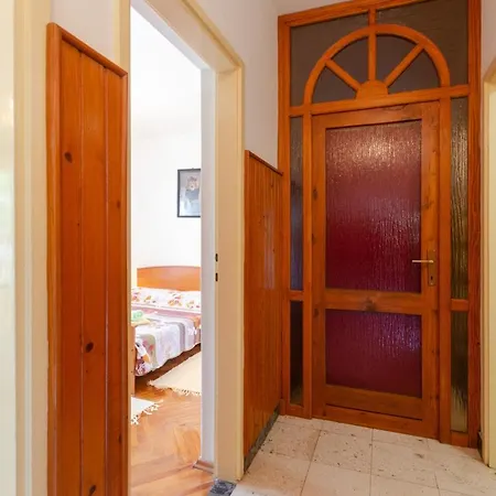 Apartman Apartments By The Sea Brna, Korcula - 9162 *