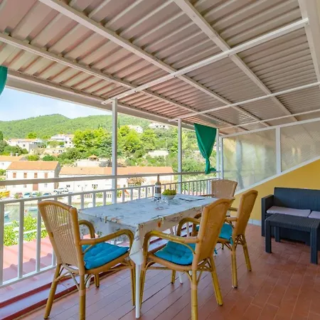 Apartments By The Sea Brna, Korcula - 9162 Apartman Smokvica (Korcula)