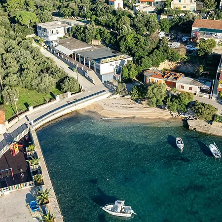 By The Sea Brna, Korcula - 9162 *